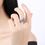 Vintage-Leaf-Ring-in-Sterling-Silver-display