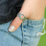 Retro-Bezel-Set-Mood-Ring-2